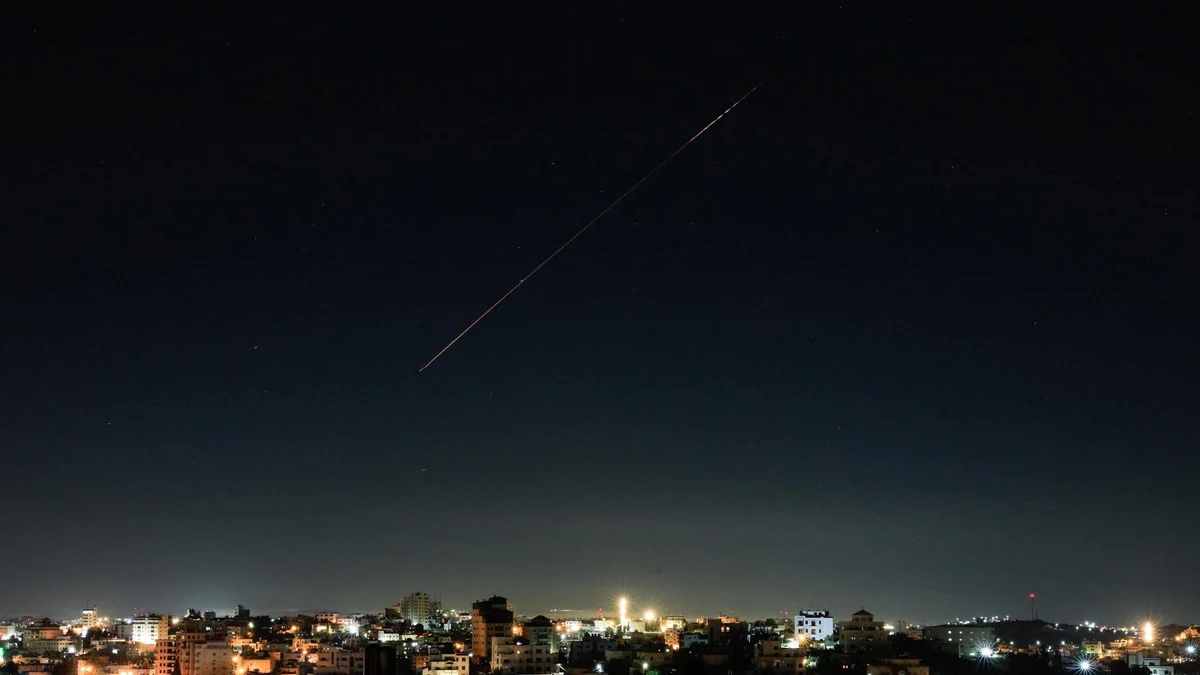 Guerra in Iran, le news di oggi. Voli sospesi all’aeroporto di Teheran, Netanyahu convoca i funzionari della sicurezza