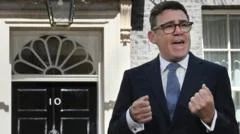 Burnham pledges to 'bring back hope' as he makes Healey chancellor