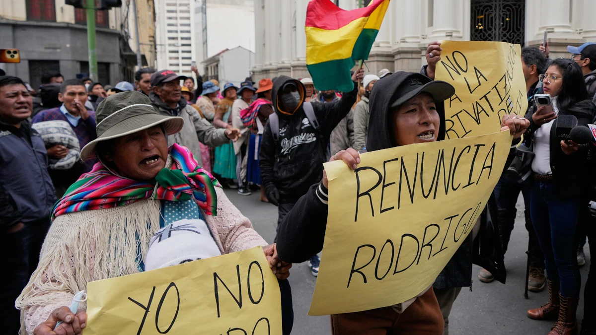 Crisis en Bolivia: los bloqueos ya causaron cinco muertos y mantienen aisladas a La Paz y El Alto