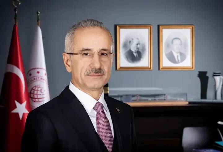 Bakan Uraloğlu 15 Temmuz gecesini anlattı: Abdest alıp çocuklarımla vedalaştım