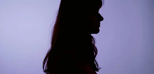 Universität Freiburg: Studienberater filmte Frauen beim Duschen – Betroffene berichten