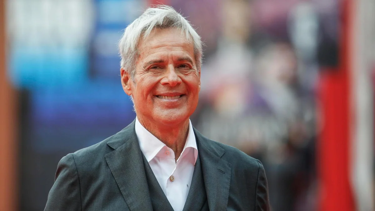 Claudio Baglioni annulla il tour: ha la polmonite interstiziale. “Decisione dolorosa”