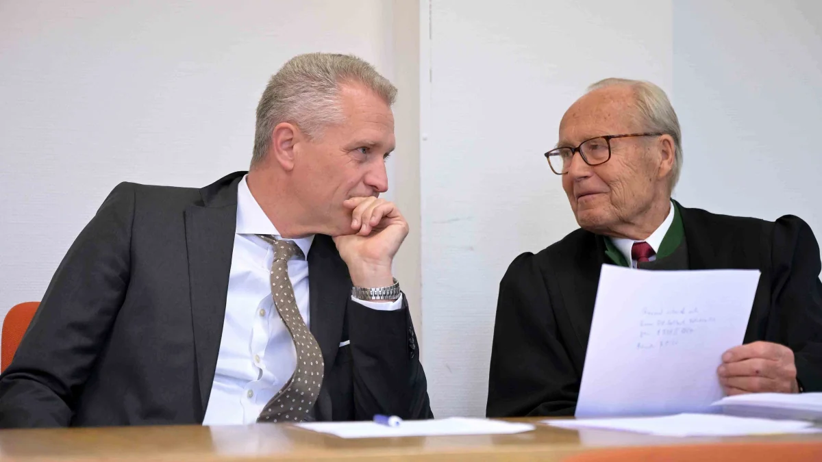 „Hitlergruß“-Meme: AfD-Politiker Bystron in zweiter Instanz freigesprochen
