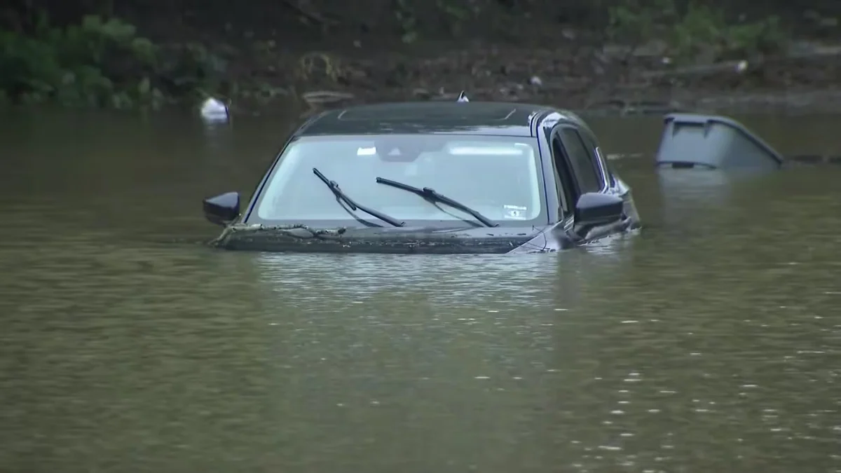 Las tormentas desatan inundaciones repentinas y daños en comunidades de Nueva Jersey