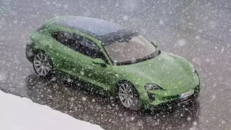 Porsche-Aktionäre rechnen ab: „Ein Scherbenhaufen“