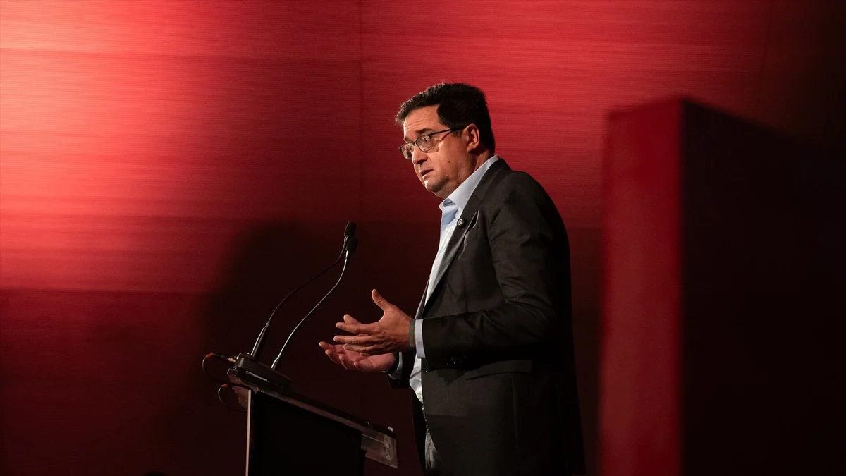 El PSOE pasa de la depresión a la indignación después del auto de Peinado contra Begoña Gómez