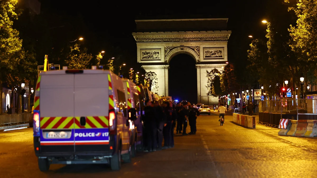 Francia sale a la calle para celebrar la victoria contra Marruecos