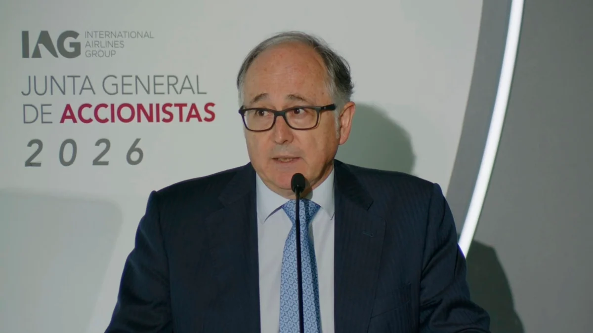 IAG pide al futuro Gobierno británico competencia y topar las tasas en Heathrow