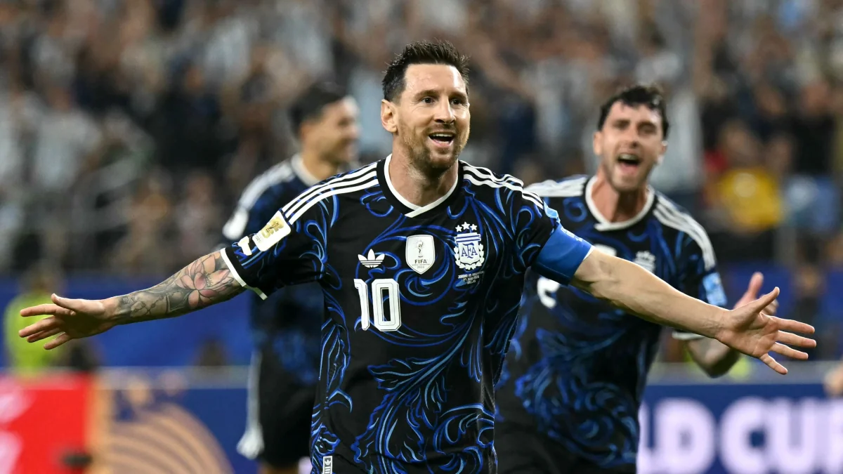 3:1 gegen Jordanien: Joker Messi trifft: Argentinien feiert WM-Jubiläumssieg