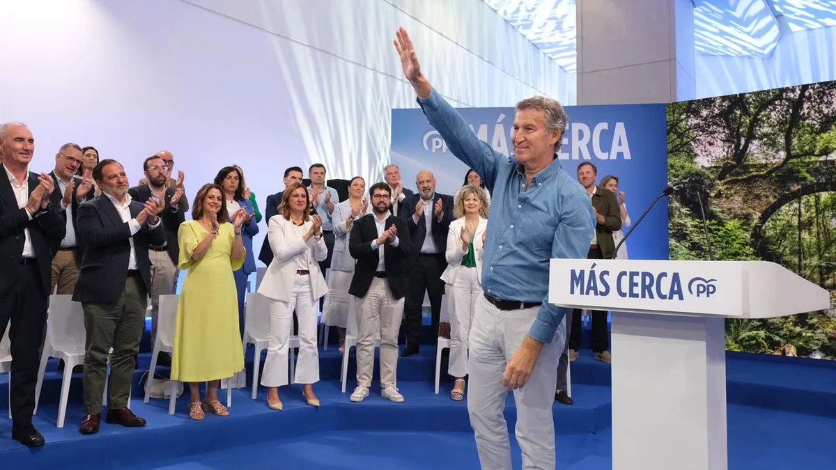 Feijóo pide convertir municipios en "fortines contra el saqueo socialista": "Las urnas serán la sentencia del Sanchismo"