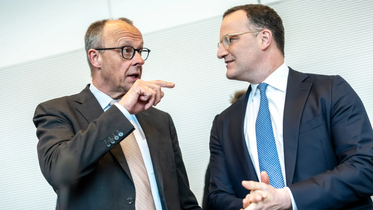 Deutschland-Liveblog: Merz nennt Spahns Rücktritt „richtig“ und „unvermeidlich“