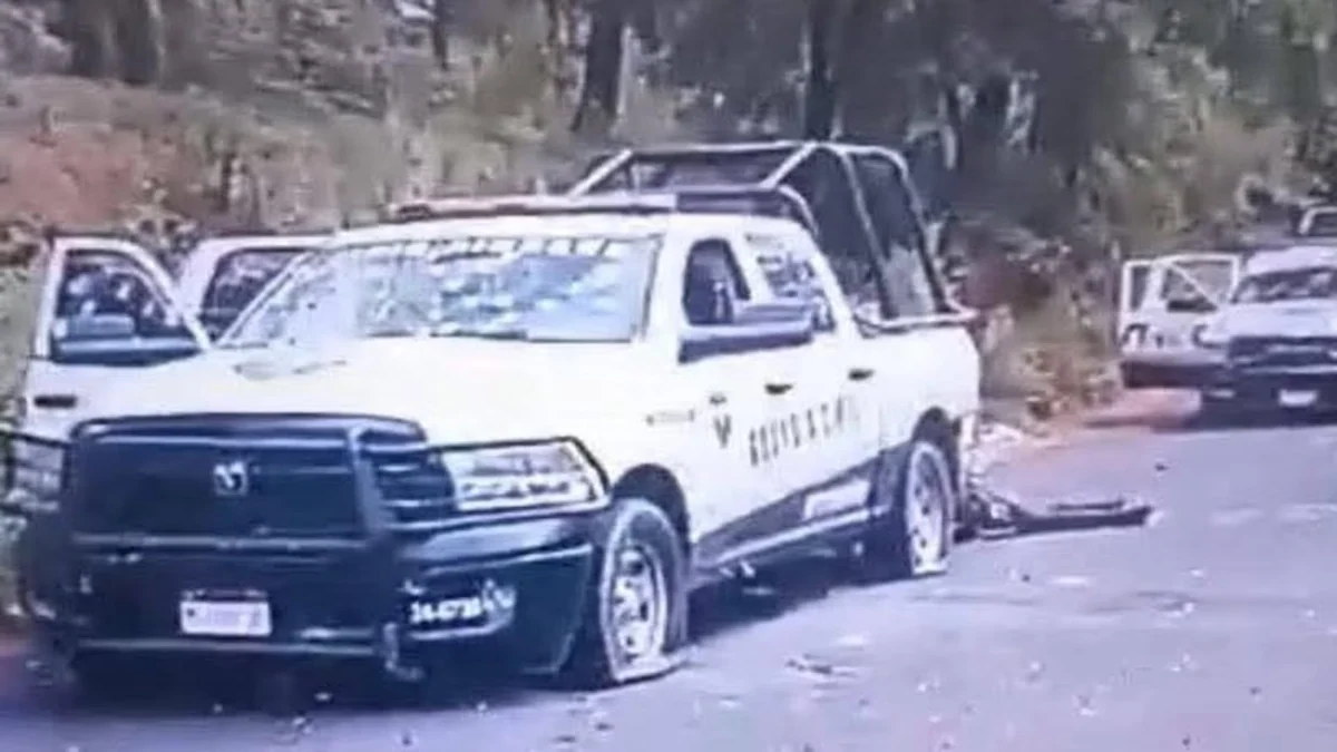 Ataque armado en Nahuatzen, Michoacán, deja cinco policías muertos y otros cinco lesionados