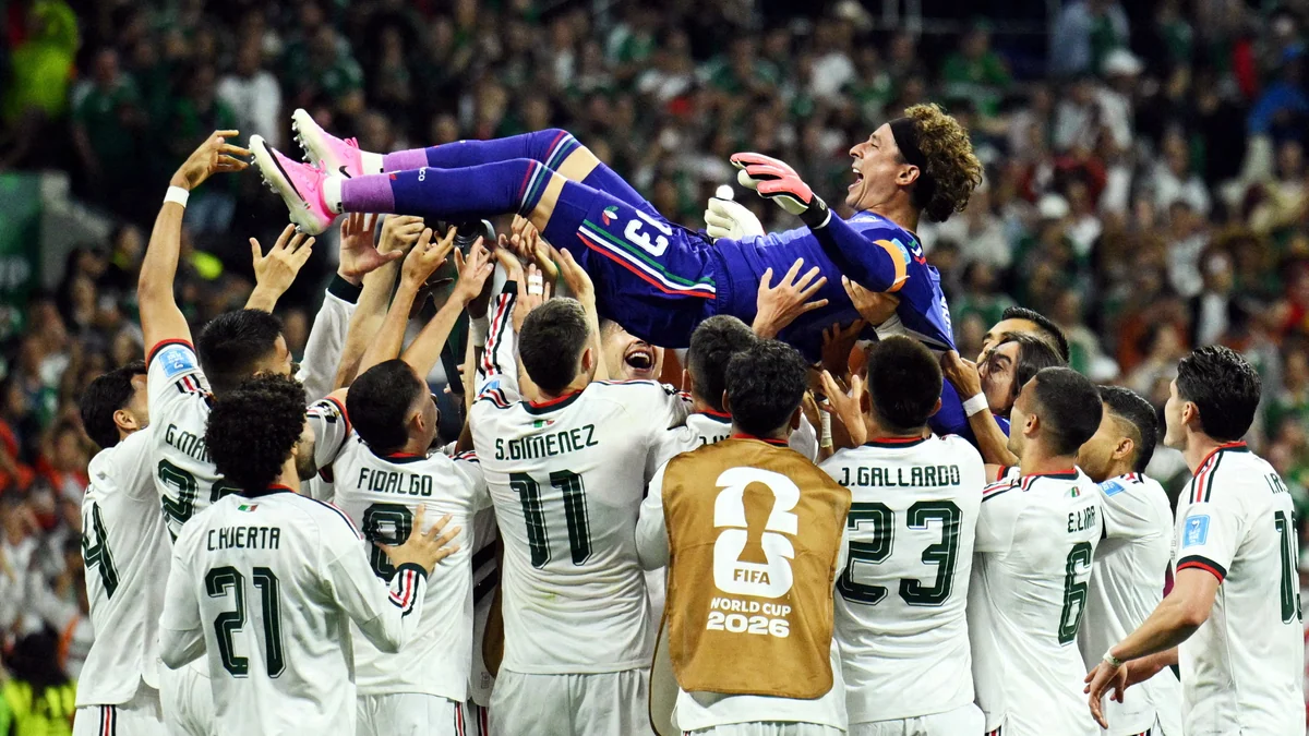 Guillermo Ochoa cuelga los guantes con el orgullo de ser el primer portero mexicano que llegó a Europa