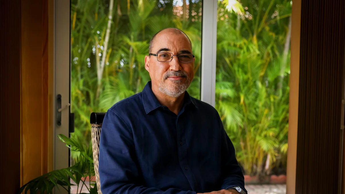 Omar Sixto, empresario cubanoamericano: “La solución para Cuba no es una invasión, sino una ‘toma humanitaria’ de la isla”