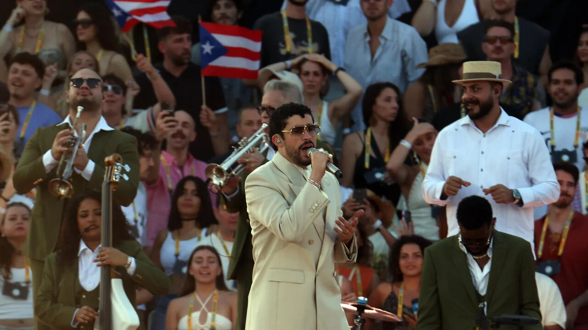 Bad Bunny seduce Milano, il reggaeton come politica e cultura globale