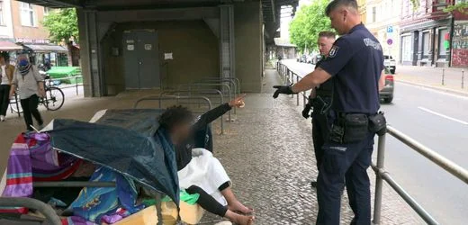 Drogen, Dreck, Chaos in Berlin: Brennpunkt Kottbusser Tor - SPIEGEL TV