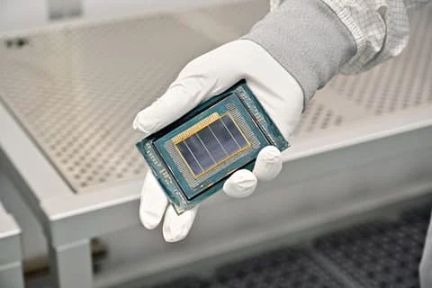 Jim Cramer says don't bite on Apple sell call; buy his new chip favorite