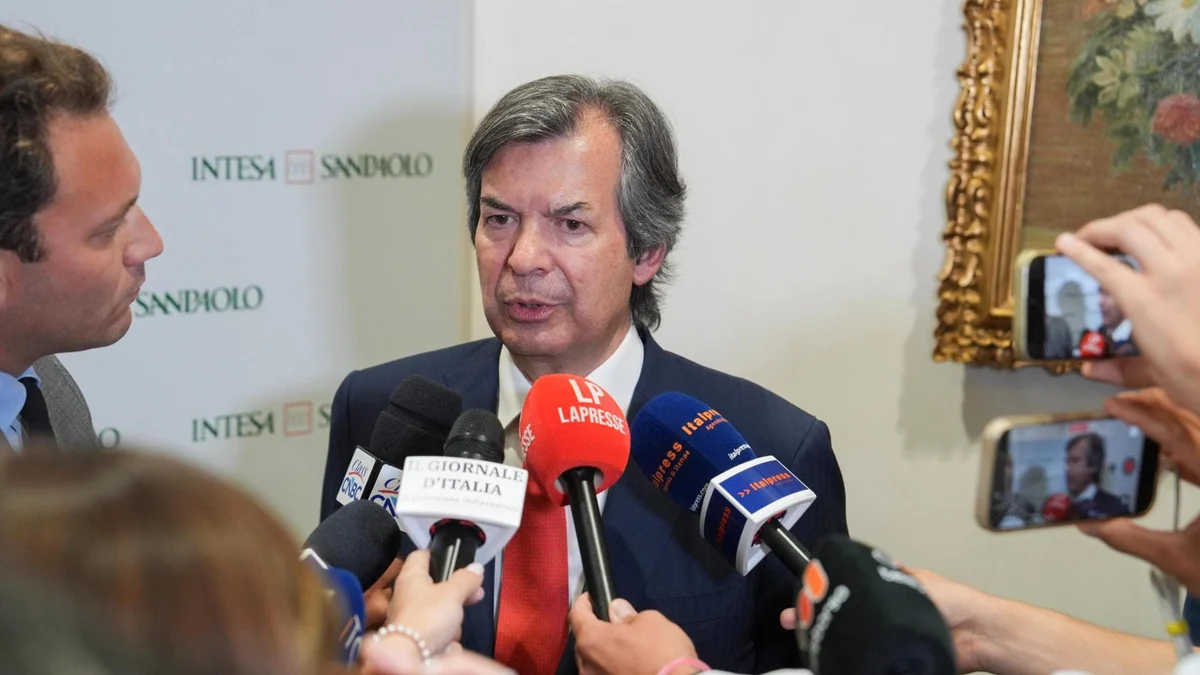 Piazza Affari da record spinta dall’offerta su Mps. Intesa Sanpaolo sfida i rivali