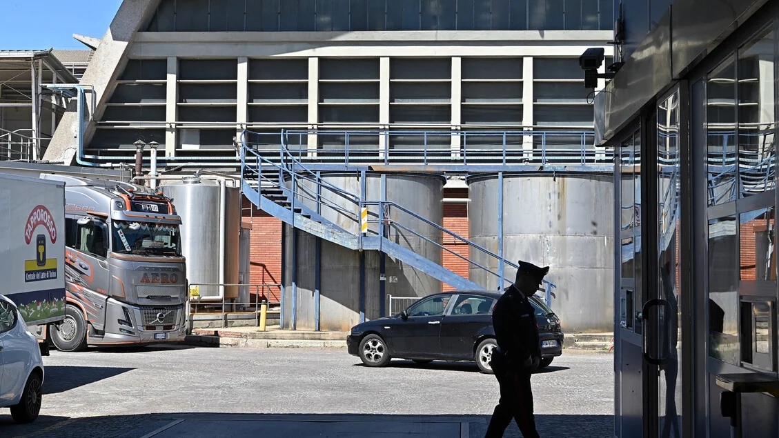 Tre incidenti mortali sul lavoro: una vittima a Lucca, l'altra a Catania e la terza nel Reggiano