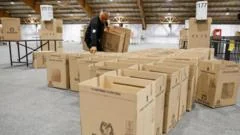 Colombia votes in presidential election that could redefine relations with US