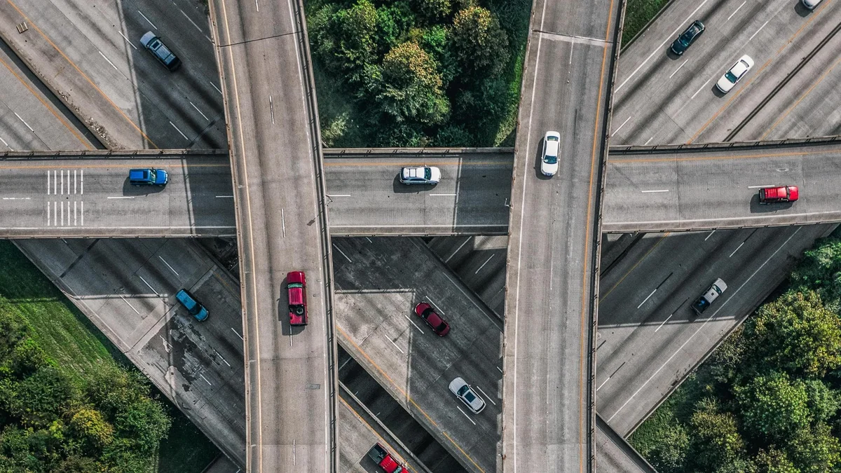 Il racconto di Andrea Bajani. Texas, il cielo sopra l’Interstate 69