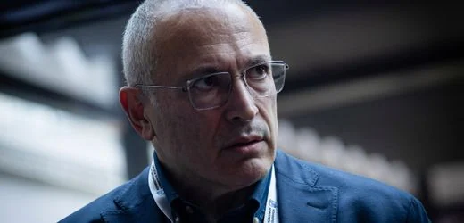 Russland – Michail Chodorkowski: Gericht verurteilt Kremlkritiker zu zehn Jahren Haft