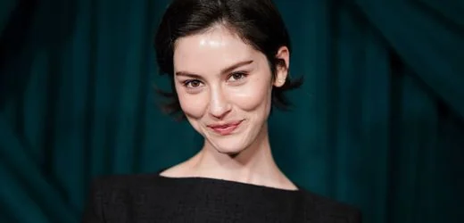 Gracie Abrams über »Daughter from Hell« und die Arbeitslast von Frauen