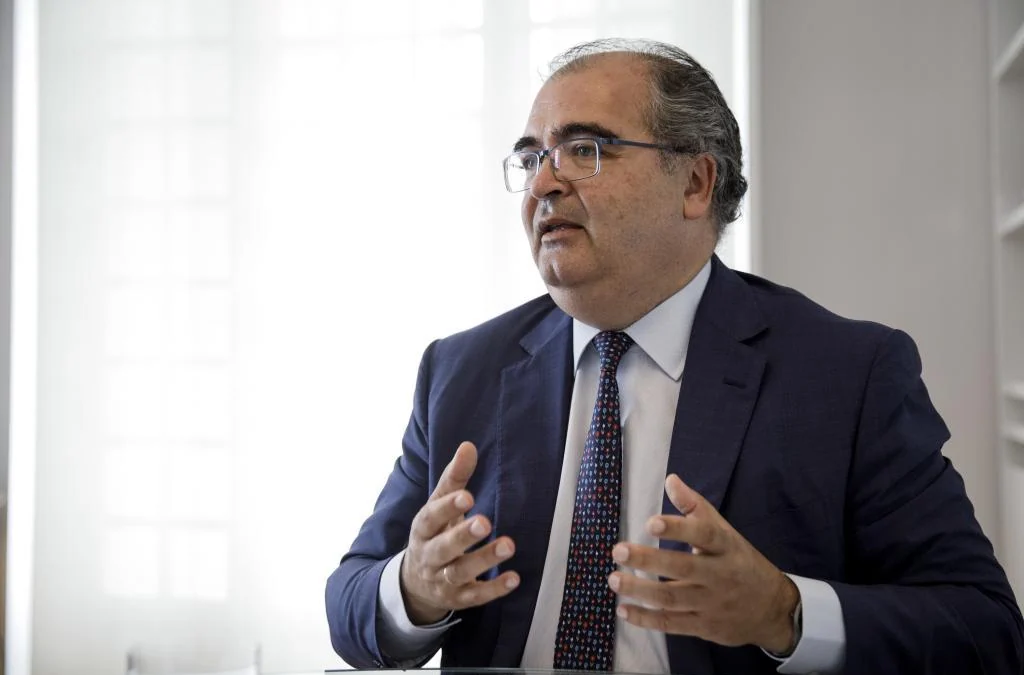 El Supremo estima el recurso del Santander y determina que Ángel Ron no tiene derecho a los 12,8 millones de pensión del Banco Popular