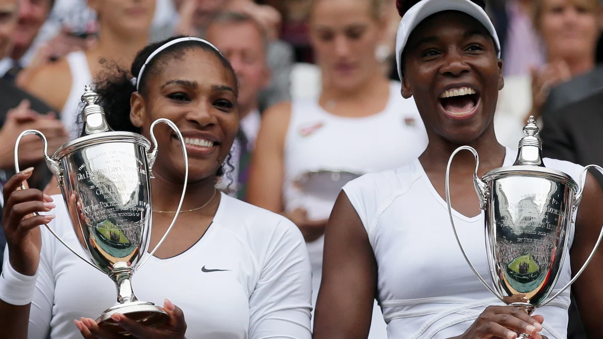 Venus y Serena Williams formarán pareja de dobles en Wimbledon