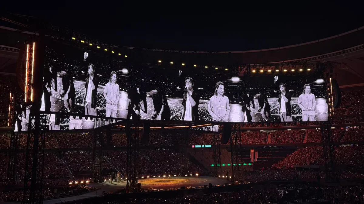 BTS deja sin voz a Madrid en la inauguración de su gira europea: una superproducción con luces y sombras a la altura de la euforia