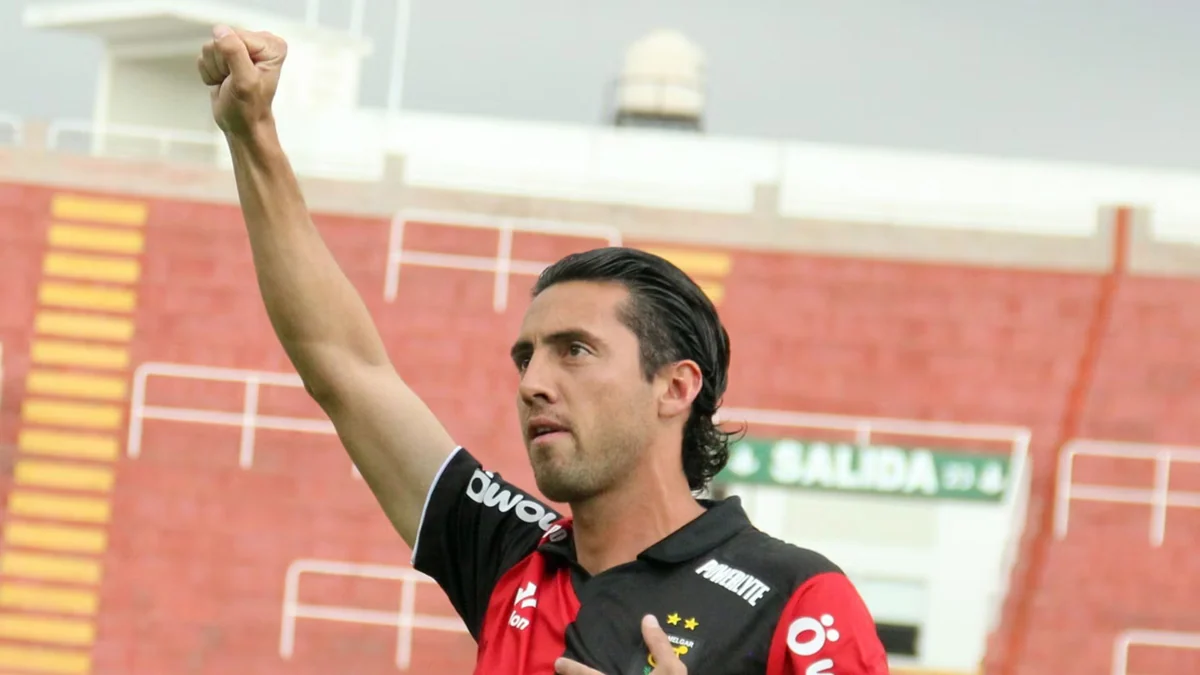 Melgar le enseña la puerta de salida a Javier Salas, tras no cumplir con las expectativas en la Liga 1 2026