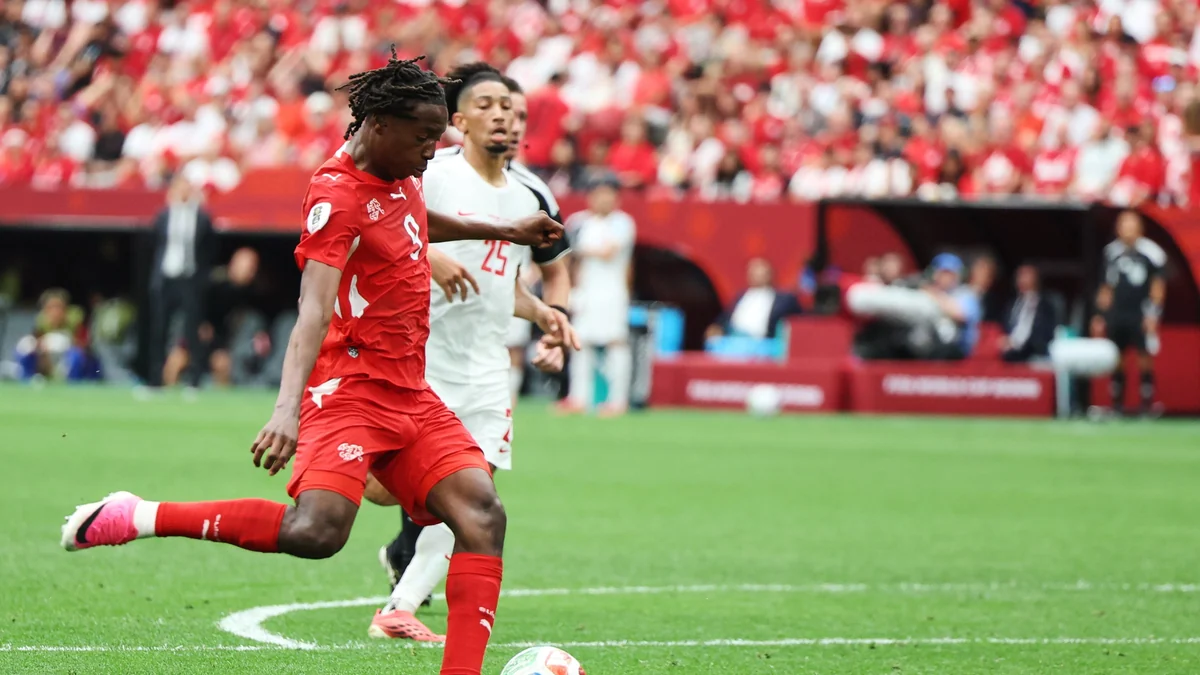 Suiza vence a Canadá, termina primera del Grupo B y crea una estrella: Johan Manzanbi