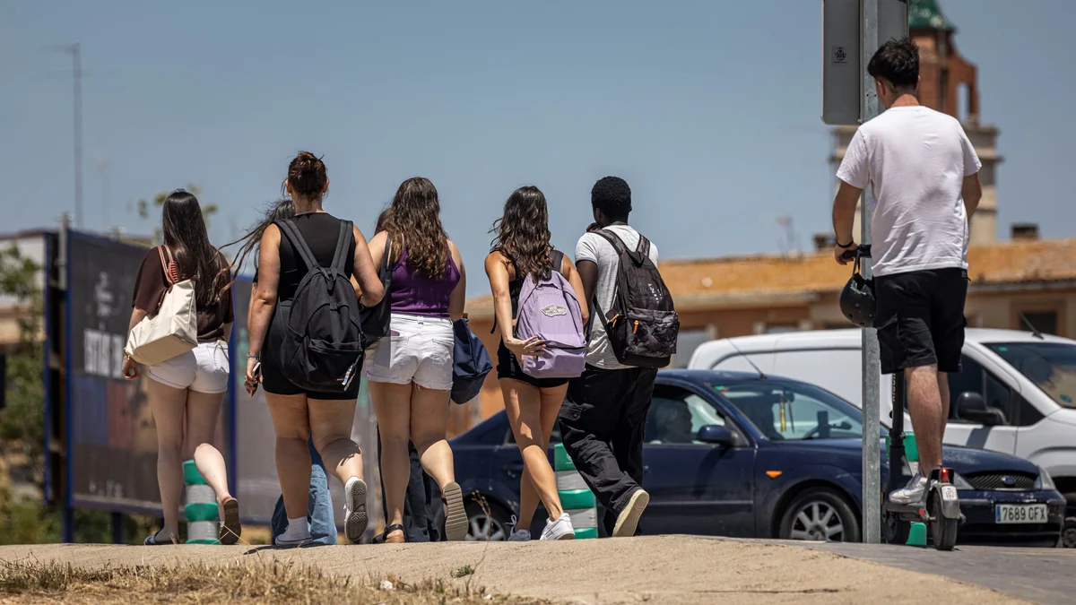 El cóctel de problemas de la educación pública explota en el final de curso más convulso en años