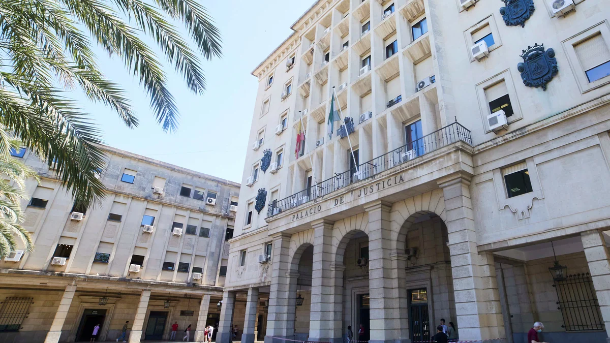 Un juzgado de Sevilla investiga la muerte por quemaduras de una bebé de 16 meses mientras la bañaba la expareja de la madre