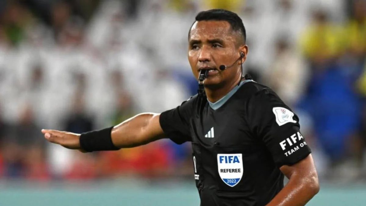 Iván Bartón será el árbitro entre Colombia y Suiza en los octavos de final del Mundial 2026: es recordado por esta razón