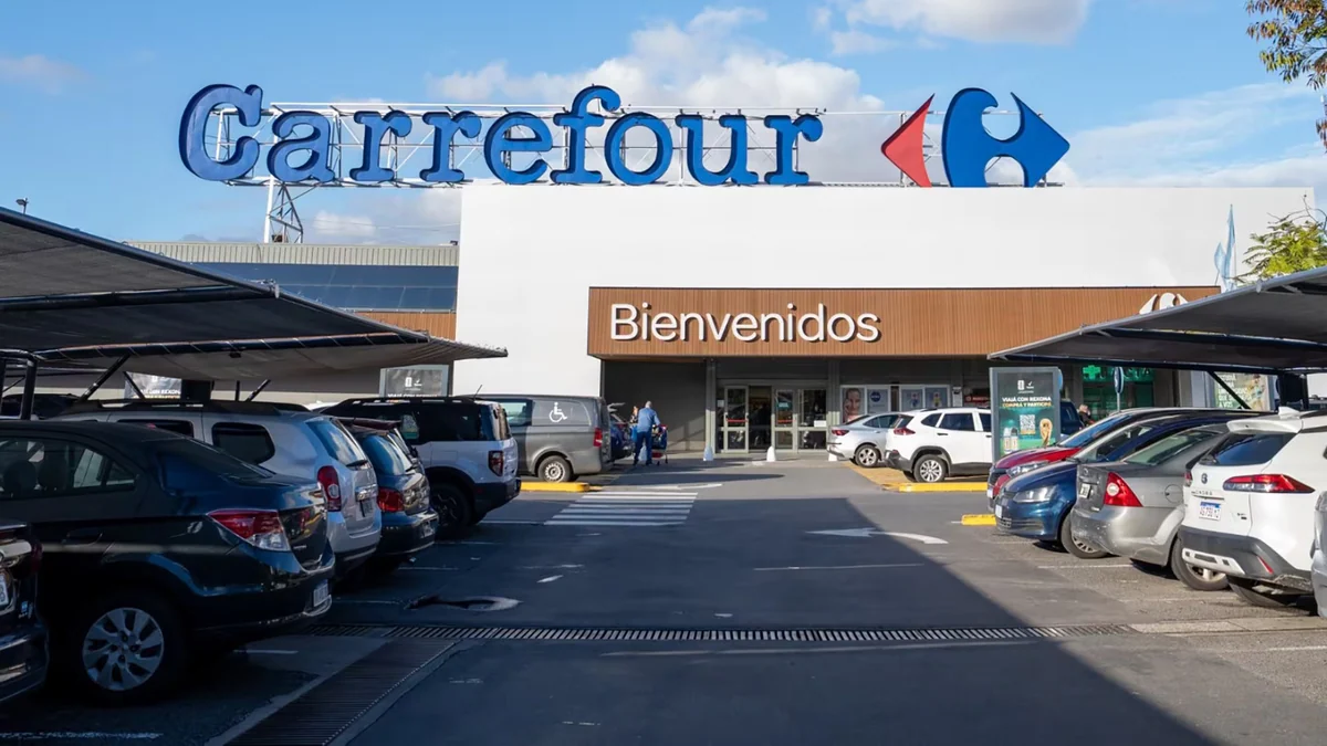 Carrefour reforzó sus ofertas de cara al cierre del Mundial 2026