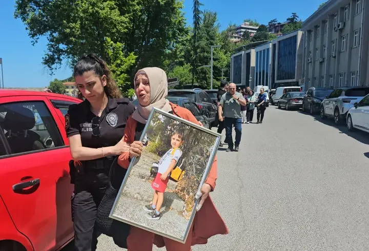 Su dağıtım aracının çarptığı Sarp Eymen'in ölümünde yeni karar