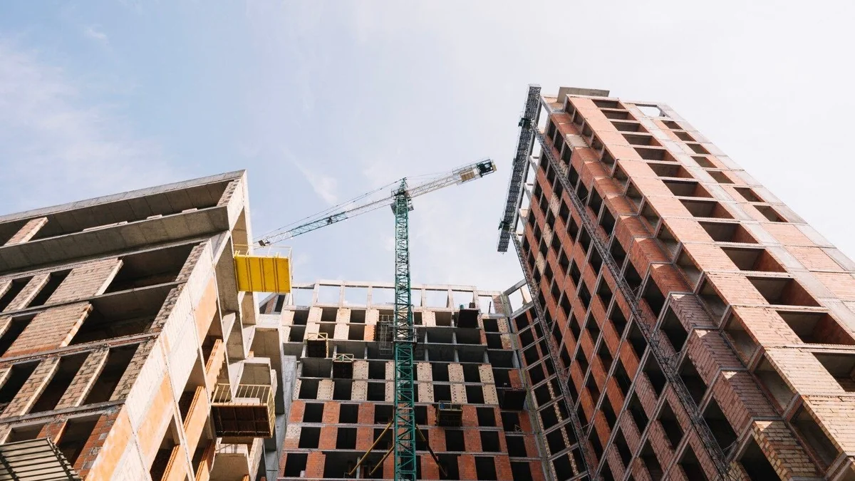 El precio de la vivienda se dispara un 15,2% en el segundo trimestre, la tasa más alta en 20 años