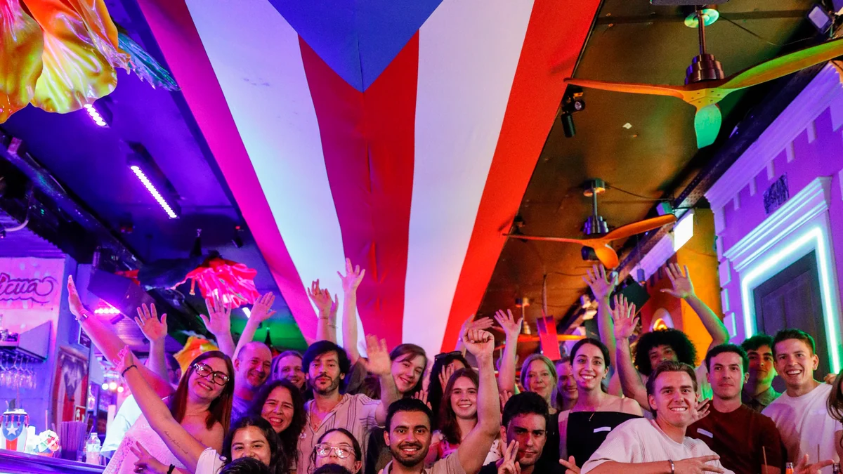 Fiestas de salsa, sesiones de Dj puertorriqueños, planes de Café con ron... Bad Bunny desata la fiebre en Madrid durante su residencia de 10 conciertos