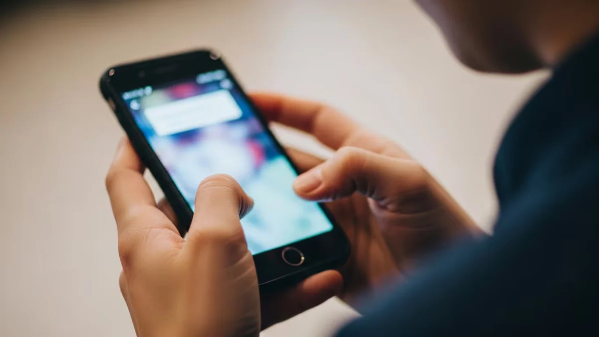 Panamá abre licitación internacional para incorporar a un tercer operador de telefonía celular