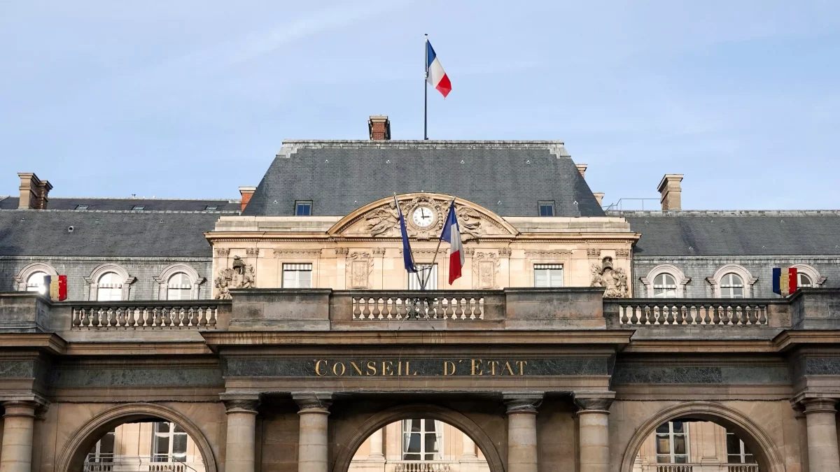 Le Conseil d’État autorise à nouveau les sorties culturelles des détenus