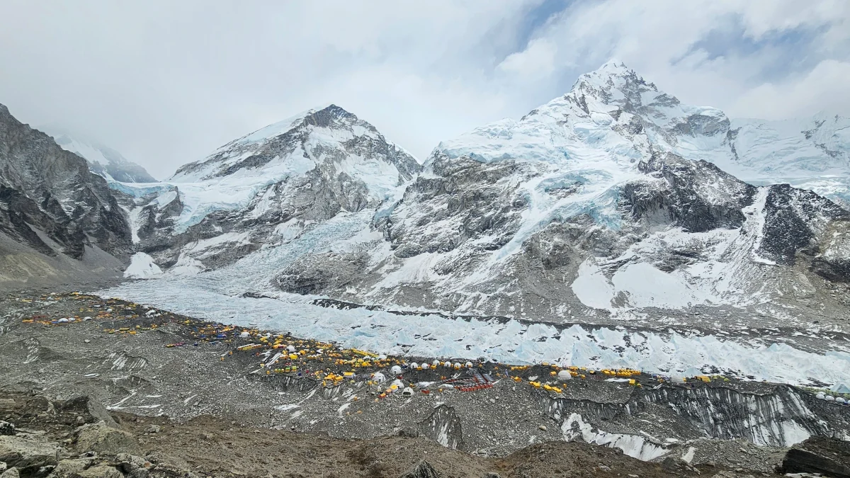 Expedition in Nepal: Anja Blacha erreicht den Gipfel des Lhotse