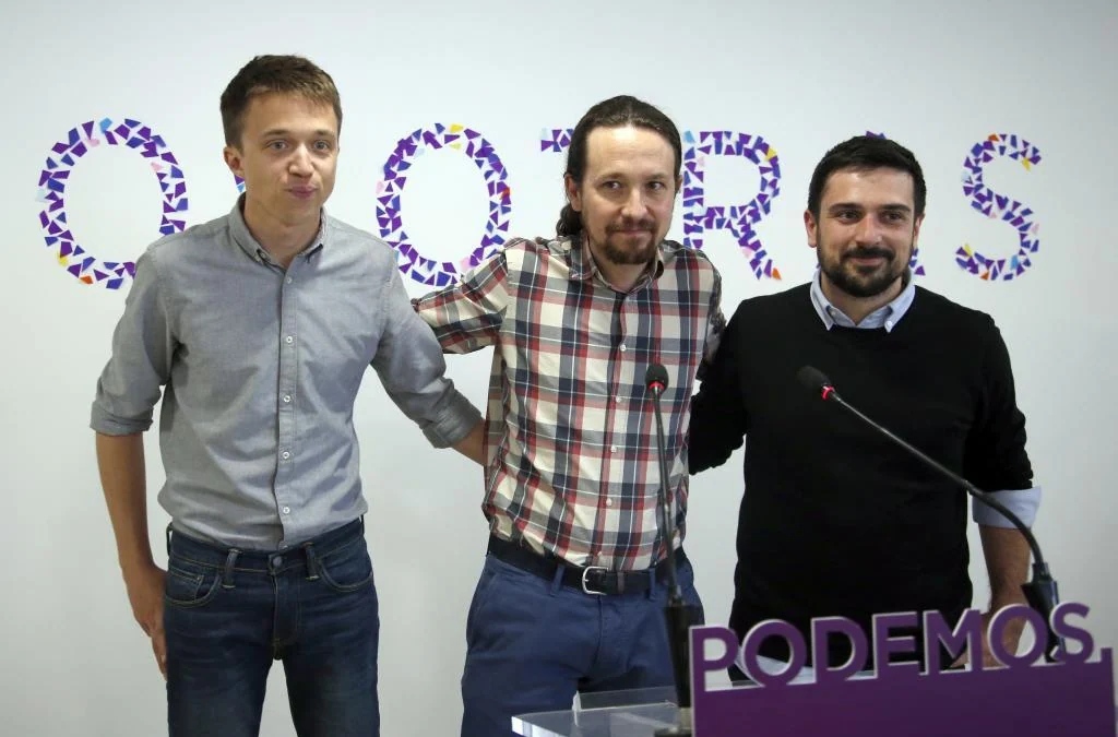 El ex dirigente de Podemos Ramón Espinar llama "pedazo de mierda" a Pablo Iglesias por atacar a su padre enfermo