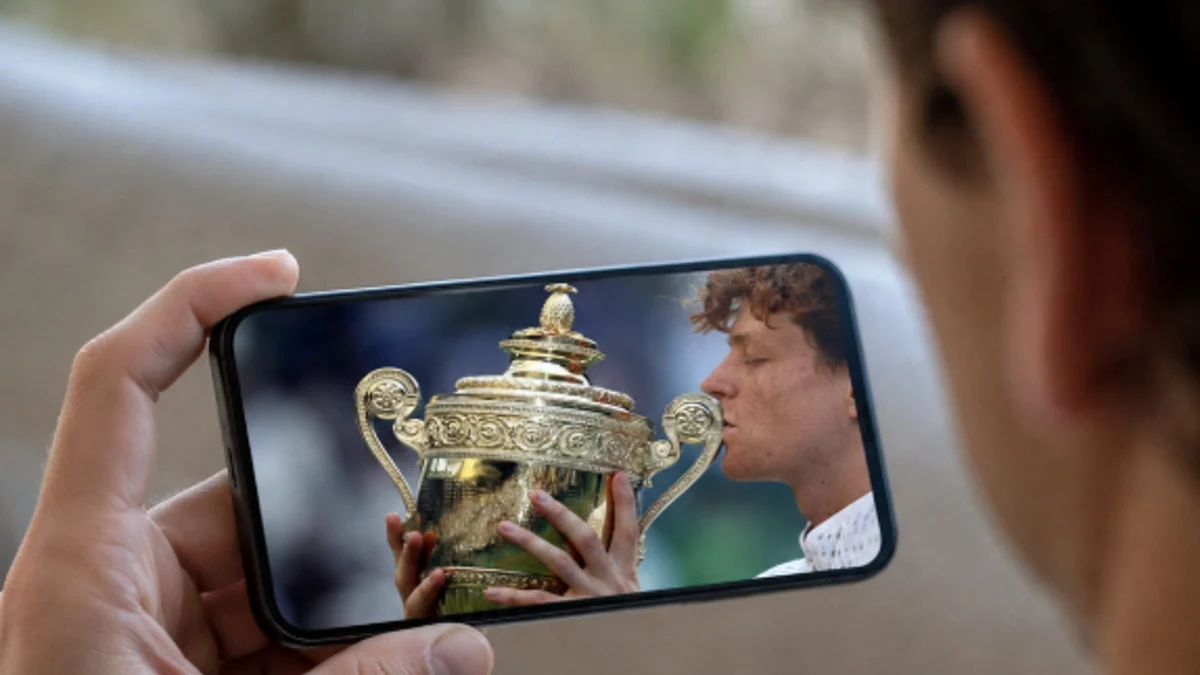 I pirati di Sinner. Oscurati migliaia di siti illegali con Wimbledon: colpo al pezzotto del tennis