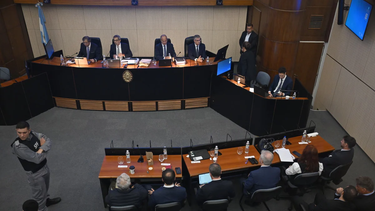 Causa Cuadernos: el paso a paso del rastro del dinero hasta su retiro por ventanilla en los bancos