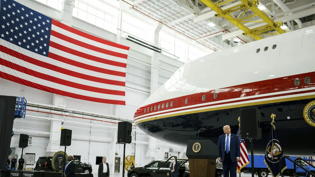 La Casa Blanca llama a declarar a periodistas del 'NYT' por informar de falta de seguridad en un Air Force One