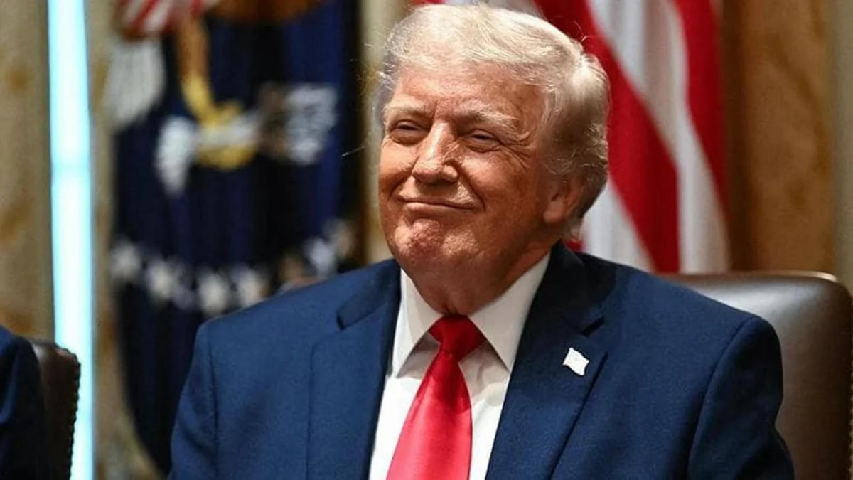 Nuovi dazi di Trump: 12,5% contro chi sfrutta i lavoratori. Ma nel mirino c'è sempre la Ue