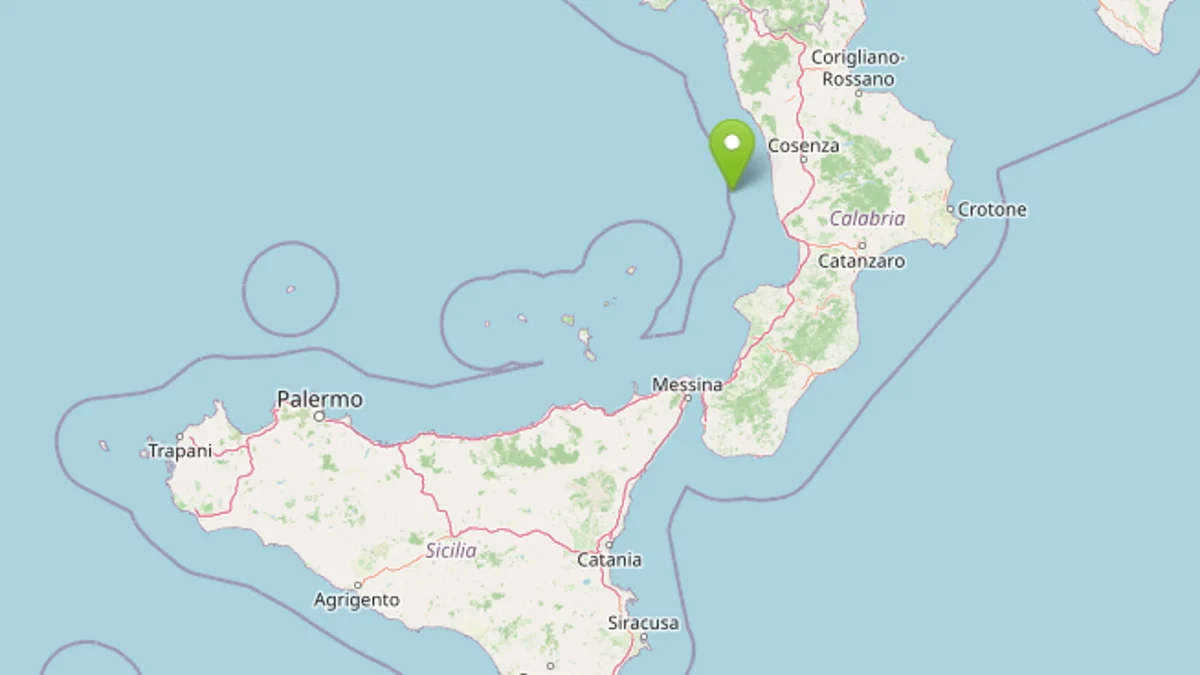Forte terremoto davanti alle coste della Calabria: magnitudo 6.2 con epicentro in mare