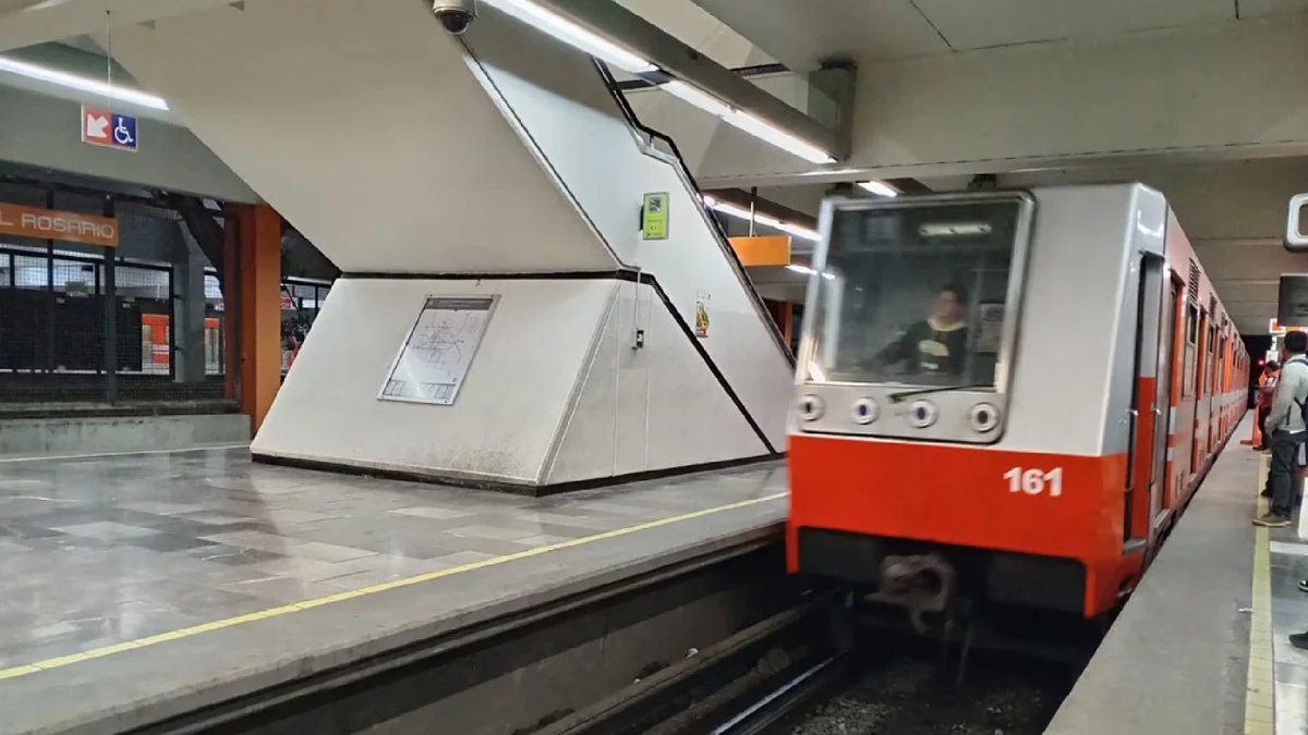 ¿Qué pasa en el Metro y Metrobús hoy 25 de junio?: reportan servicio lento en la Línea A