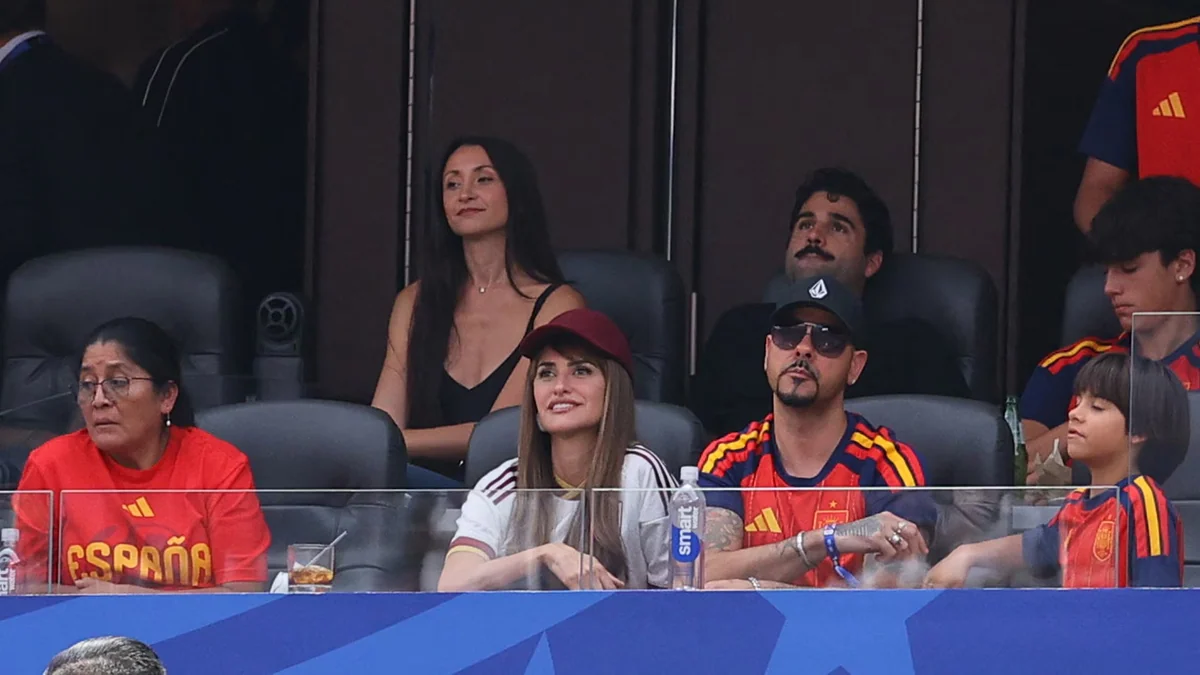 Penélope Cruz se declara fan de Keyne, el hermano pequeño de Lamine Yamal: la foto inédita en las gradas del Mundial 2026